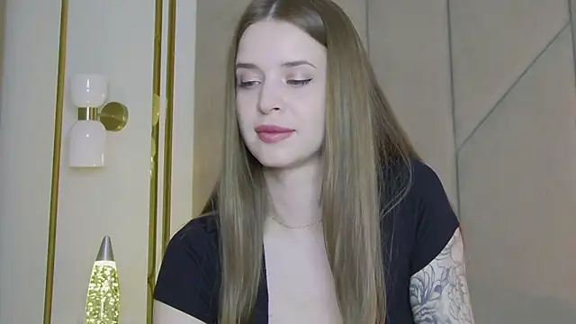 Snapshot of Touch_me chatting on 1, 3, 2026 Touch me online show from 1, 3, 2026