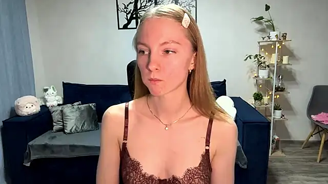 BrightAnnie online show from 15, 10, 2025