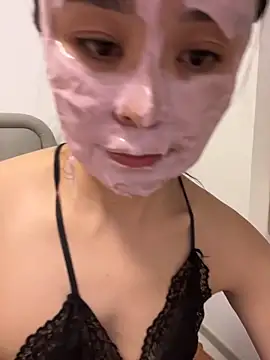 Snapshot of penny996 chatting on 5, 11, 2025 penny996 online show from 5, 11, 2025