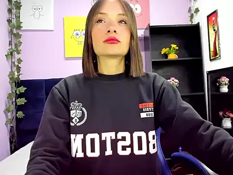 Snapshot of Tammy_Thompson_ chatting on 8, 10, 2025 Tammy Thompson online show from 8, 10, 2025