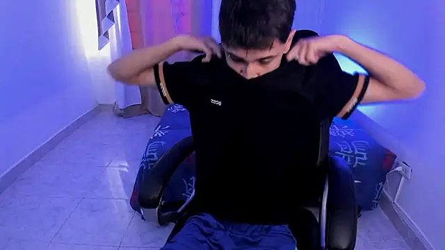 Aron Boyy online show from 20, 11, 2025