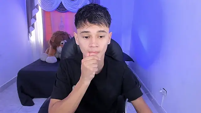 Aron Boyy online show from 21, 2, 2026