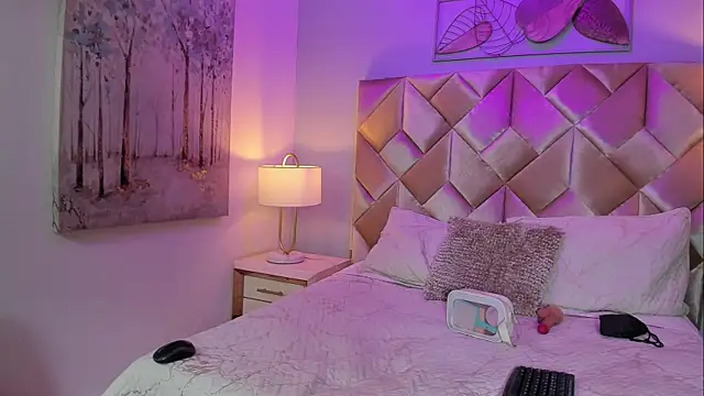 Snapshot of DulceEstrella_ chatting on 2, 7, 2026 DulceEstrella online show from 2, 7, 2026