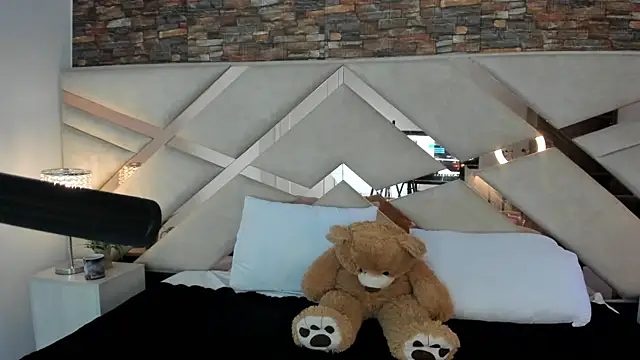 Valery Brand online show from 19, 9, 2025