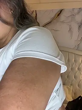 Lucy Milf 474 online show from 13, 4, 2026