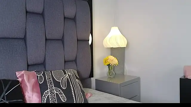 Calipso Parisi online show from 10, 6, 2026