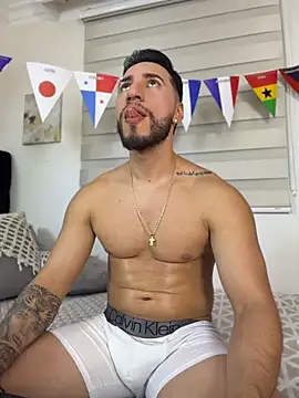 Thiago Hill online show from 10, 7, 2026