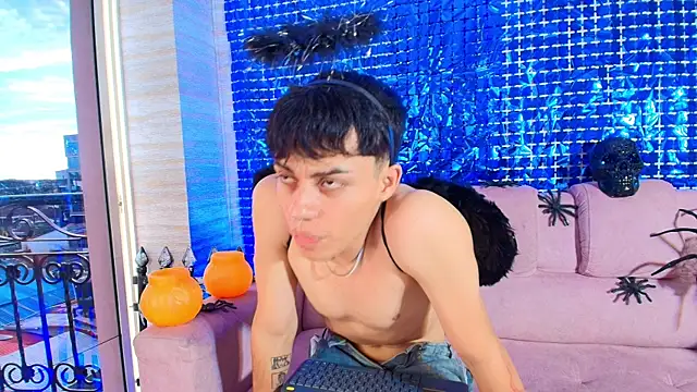 Dani rivass online show from 15, 10, 2025