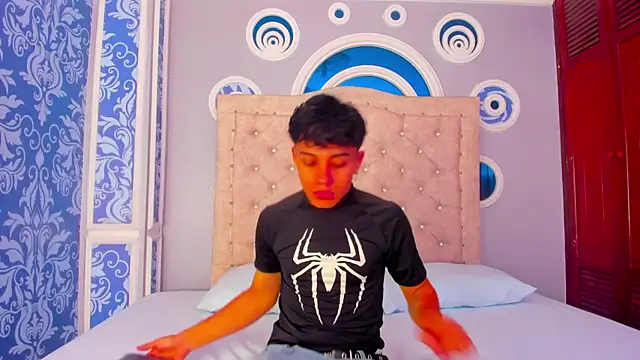 Dani rivass online show from 5, 12, 2025