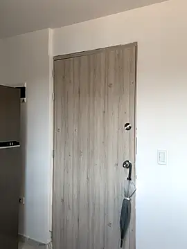 Snapshot of Lu090_ chatting on 22, 11, 2025 Lu090 online show from 22, 11, 2025