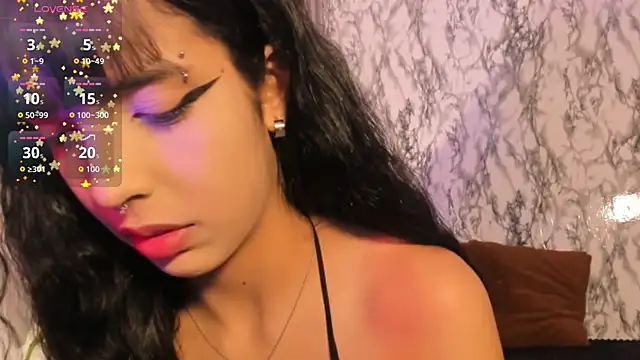 ChloeeMason online show from 17, 10, 2025