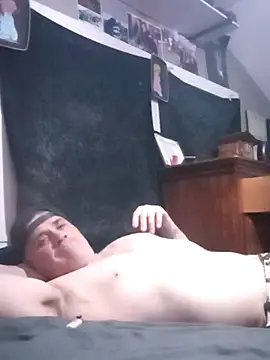 Snapshot of crazyeyes666707 chatting on 17, 12, 2025 crazyeyes666707 online show from 17, 12, 2025