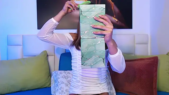 NicoletBlossom online show from 8, 1, 2026