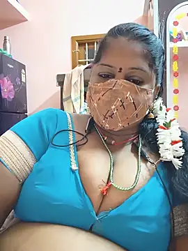 Snapshot of bakyasree143 chatting on 17, 5, 2026 bakyasree143 online show from 17, 5, 2026