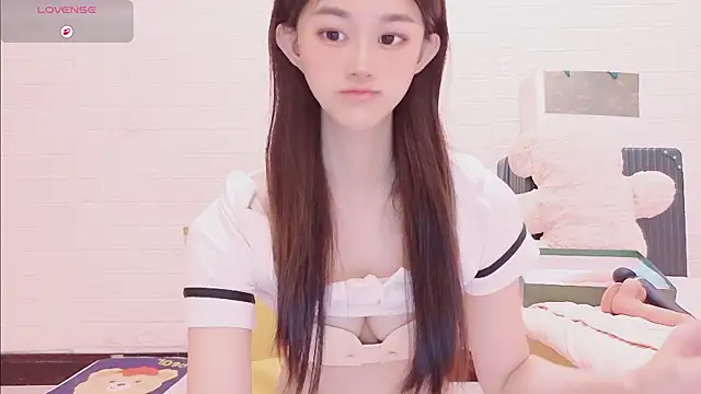 Snapshot of marina-cutegirll chatting on 8, 2, 2026 marina-cutegirll online show from 8, 2, 2026