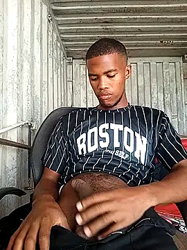 Snapshot of Basslanie chatting on 10, 3, 2026 Basslanie online show from 10, 3, 2026