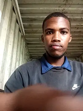 Snapshot of Basslanie chatting on 12, 3, 2026 Basslanie online show from 12, 3, 2026