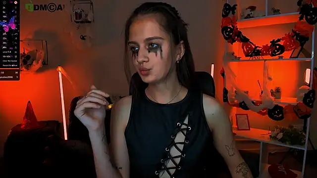 Snapshot of talia_seduce chatting on 22, 10, 2025 talia seduce online show from 22, 10, 2025