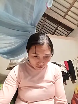 YAYAA-502 online show from 15, 12, 2025