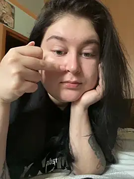 Snapshot of DazzzlingDame chatting on 5, 12, 2025 DazzzlingDame online show from 5, 12, 2025