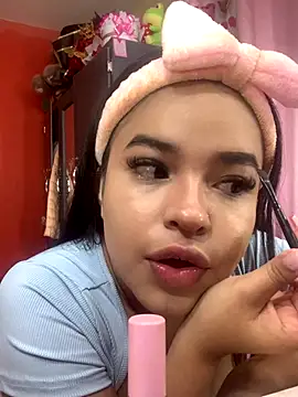 SweetSophie26 online show from 22, 11, 2025