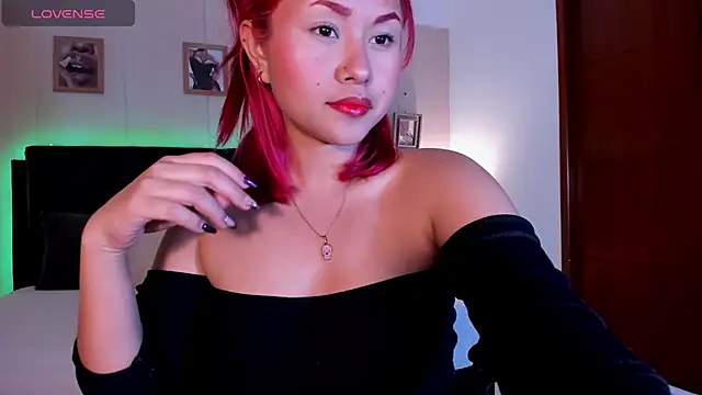 MAYASMITH   online show from 26, 7, 2026