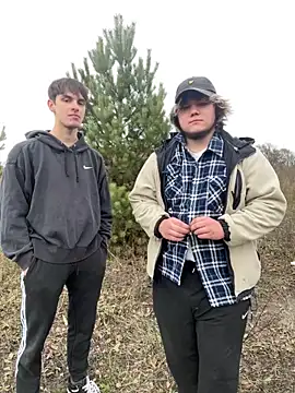 Snapshot of desiredude9 chatting on 21, 10, 2025 desiredude9 online show from 21, 10, 2025