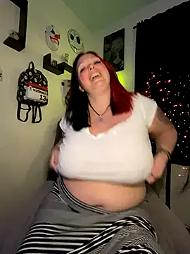 voorheesgirl online show from 9, 10, 2025