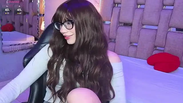 ZharaLux online show from 18, 1, 2026