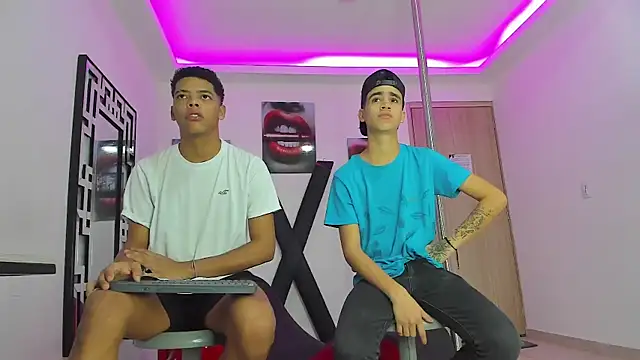 PRETTY FEM online show from 13, 10, 2025