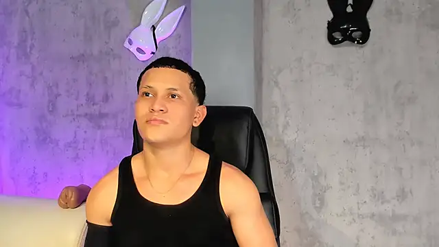 Snapshot of Manuel_FPG chatting on 4, 10, 2025 Manuel FPG online show from 4, 10, 2025