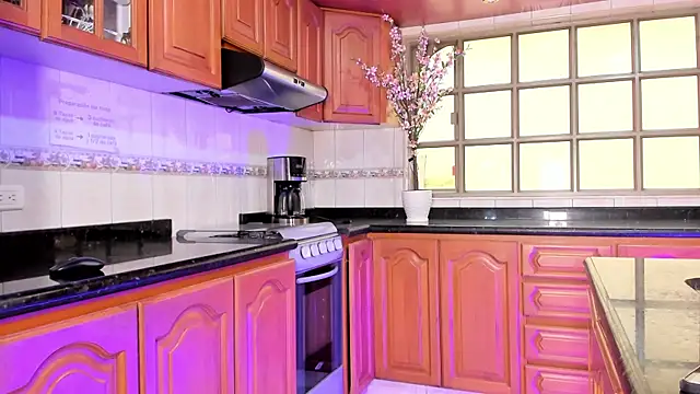 celeste contreras online show from 19, 11, 2025