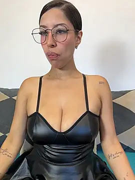 luvely online show from 12, 6, 2026