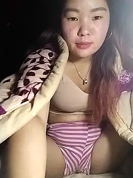 lylylove online show from 11, 2, 2026