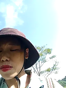 Ngocmi909 online show from 9, 10, 2025