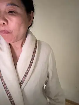 xiiuuff18 online show from 6, 4, 2026