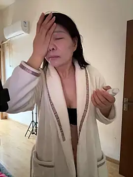 xiiuuff18 online show from 22, 4, 2026