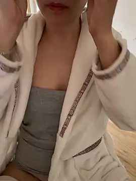 xiiuuff18 online show from 25, 4, 2026