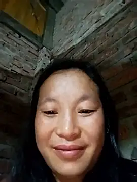 miss-su online show from 27, 4, 2026