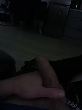 studdd716 online show from 17, 12, 2025