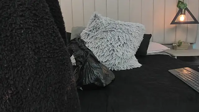 CandyGomez online show from 28, 9, 2025