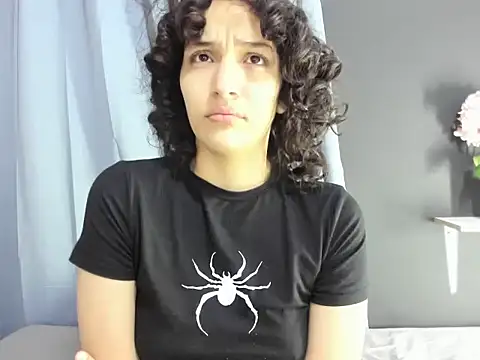 TeensNews18 online show from 2, 12, 2025