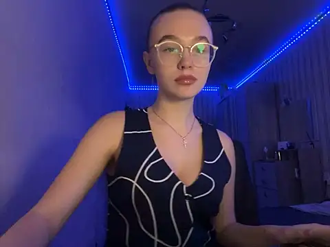 bellameow88 online show from 9, 9, 2025