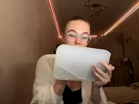 bellameow88 online show from 16, 9, 2025