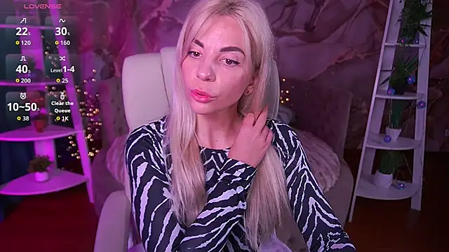 BellaRayyy online show from 30, 3, 2026