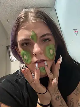 ittybittymeryssa online show from 20, 12, 2025