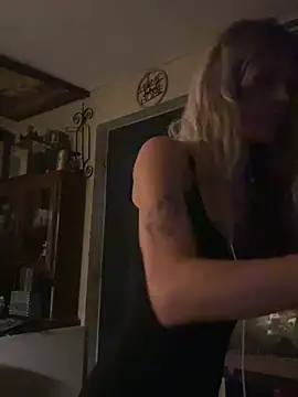 ittybittymeryssa online show from 10, 5, 2026