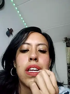 Queen Ashly online show from 15, 11, 2025