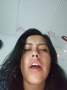 Queen Ashly online show from 9, 3, 2026