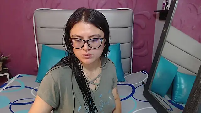 Cailing Zu online show from 1, 10, 2025